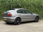 Seat Leon 1.6-16V Executive | Cruise | Airco | 5-Deurs, Voorwielaandrijving, Stof, Zwart, 4 cilinders
