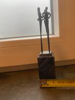 Bronzen beeldje op granieten sokkel, Ophalen of Verzenden, Zo goed als nieuw