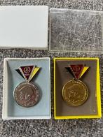 DDR reservisten medailles, Ophalen of Verzenden, Landmacht, Duitsland, Lintje, Medaille of Wings