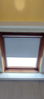 VELUX Verduisterende rolgordijn GGL4, GGL-606, GGL-S06, Ophalen, Wit, 50 tot 100 cm, Zo goed als nieuw