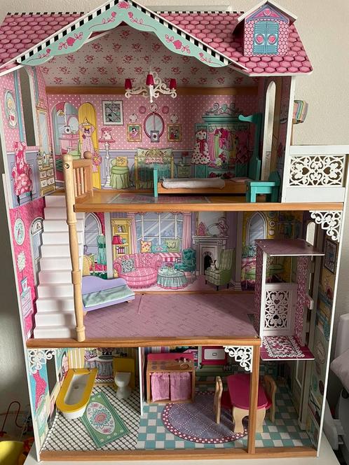 Barbie huis, Kinderen en Baby's, Speelgoed | Poppenhuizen, Zo goed als nieuw, Ophalen of Verzenden