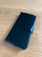Selencia zwart leren telefoonhoesje, voor Iphone 13, Ophalen of Verzenden, Zo goed als nieuw, IPhone 13