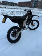 Derbi DRD Pro rollend frame met kenteken, 6 versnellingen, Gebruikt, Derbi, Maximaal 45 km/u