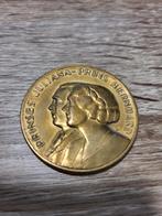 Juliana & Bernhard Verlovingspenning 1936, Ophalen of Verzenden, Brons, Nederland