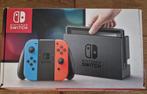 Zeer nette nintendo Switch, Spelcomputers en Games, Spelcomputers | Nintendo Switch, Ophalen of Verzenden, Zo goed als nieuw, Met 2 controllers