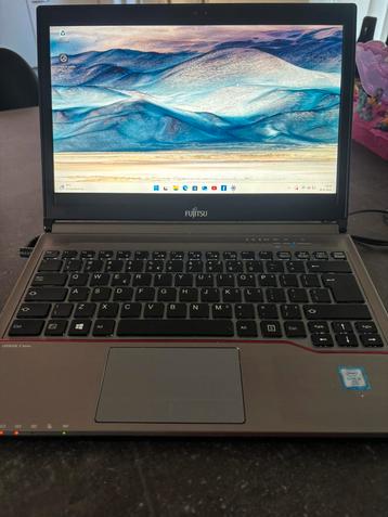 Fujitsu siemens lifebook e736 beschikbaar voor biedingen