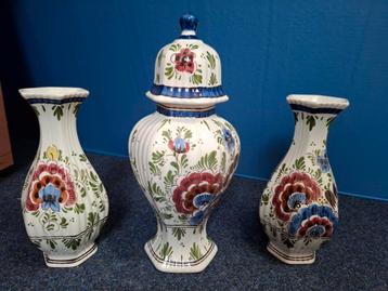 Set vazen Delft  beschikbaar voor biedingen
