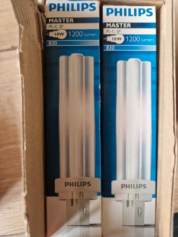 Doos Philips Master PL-C 2P 18W Lampen (10 stuks) beschikbaar voor biedingen