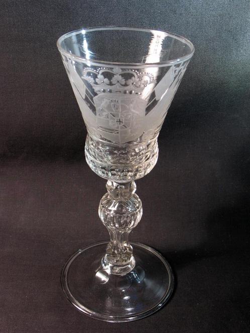 Prachtig antiek glas “wapenglas” van Oranje 1725. 2126, Antiek en Kunst, Antiek | Glas en Kristal, Ophalen of Verzenden