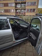 Citroën C4 Cactus 1.6 Blue HDI 100 Airdream 2015 Grijs, Auto's, Citroën, Voorwielaandrijving, Origineel Nederlands, 1560 cc, Te koop