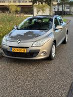 Renault Mégane 2.0 16V Expression Automaat trekhaak  2009, Auto's, 65 €/maand, Stof, Zwart, Beige