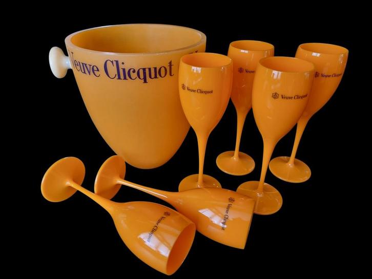 Veuve Clicquot Champagne Koeler incl 6 Flutes., Verzamelen, Glas en Borrelglaasjes, Nieuw, Overige typen, Ophalen of Verzenden