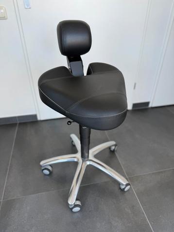 BQE Dynamic & PClinic | ergonomische tandarts/behandel stoel beschikbaar voor biedingen