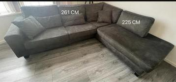 Donkergroene velvet hoekbank (261 x 225 cm) beschikbaar voor biedingen