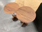 Nieuw Beek Cross Bijzettafels noten hout Design Tafel D35, Huis en Inrichting, Tafels | Bijzettafels, Minder dan 55 cm, Rond, Nieuw