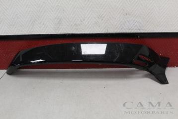 ZIJKUIPDEEL RECHTS ONDER Piaggio (1B003899) beschikbaar voor biedingen