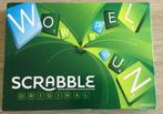 Scrabble spel in doos, Hobby en Vrije tijd, Gezelschapsspellen | Bordspellen, Een of twee spelers, Ophalen of Verzenden, Zo goed als nieuw