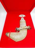 Zilveren Khanjar Oman Dolk (was van Dries van Agt)., Antiek en Kunst, Verzenden, Zilver
