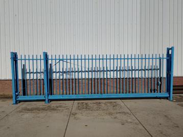 Vrijdragende (Elektrische) Schuifpoort Blauw 500x200 beschikbaar voor biedingen