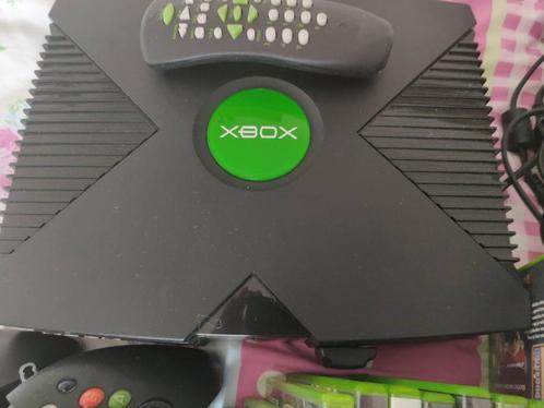 xbox met spellen, Spelcomputers en Games, Spelcomputers | Xbox Original, Zo goed als nieuw, Met 2 controllers, Met games, Ophalen