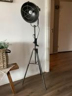 In hoogte verstelbare schemerlamp., Huis en Inrichting, Ophalen, Zo goed als nieuw, Metaal, 150 tot 200 cm