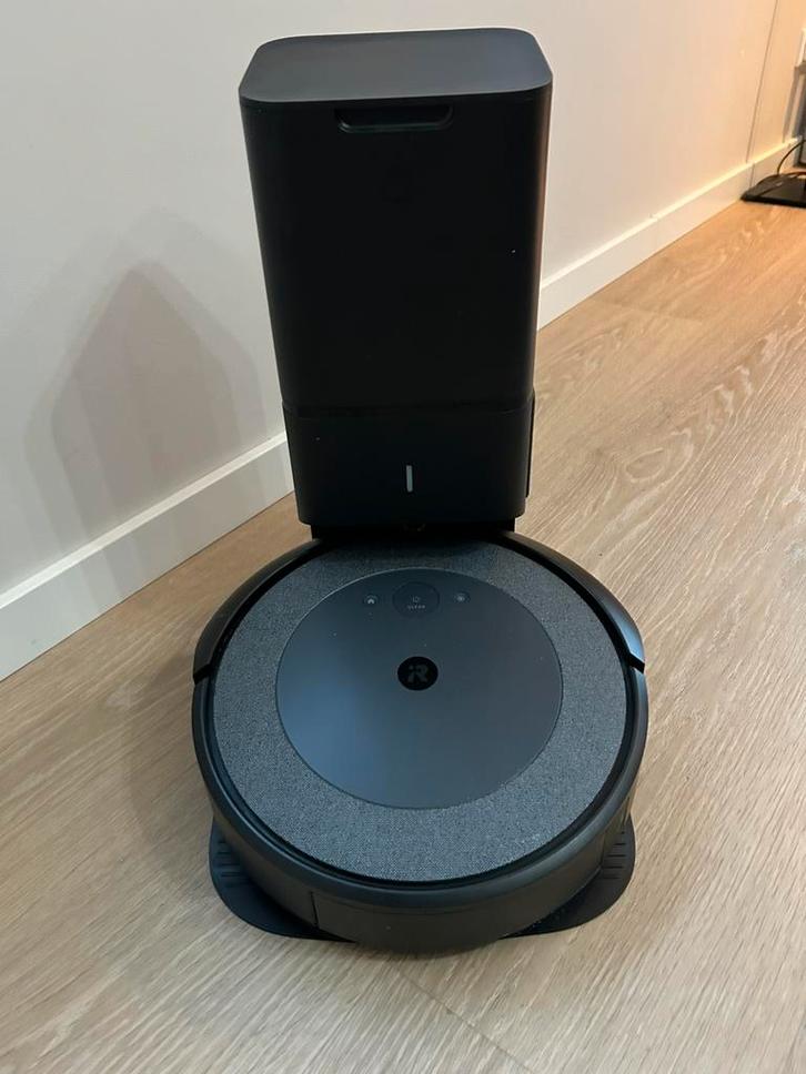 iRobot Roomba i3 + Clean Base + reserve onderdelen!, Witgoed en Apparatuur, Stofzuigers, Zo goed als nieuw, Robotstofzuiger, 1200 tot 1600 watt