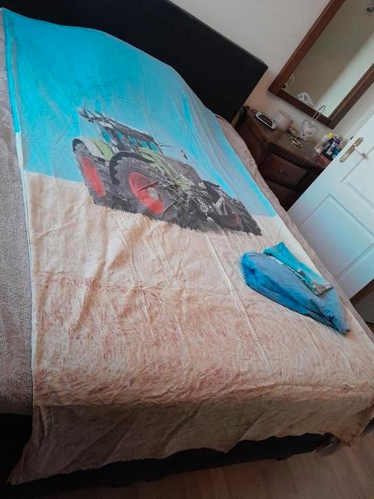 Kids Dekbedovertrek ( 1 pers ) FENDT TREKKER met hoeslaken, Huis en Inrichting, Slaapkamer | Beddengoed, Zo goed als nieuw, Dekbedovertrek