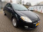 Fiat Bravo 1.4 | APK Maart 2026 | Full Option | NAP, Auto's, Voorwielaandrijving, Stof, 4 cilinders, Zwart