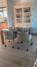 Eetkamertafel met gehard glazen bovenblad, kleur grijs, Huis en Inrichting, Tafels | Eettafels, 200 cm of meer, Zo goed als nieuw