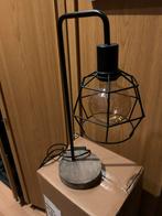 Industriële tafellamp met metalen frame, Ophalen of Verzenden, Zo goed als nieuw, Metaal, 50 tot 75 cm