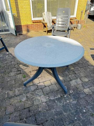 Hartman Prestige tuintafel rond 120 x 70 cm beschikbaar voor biedingen