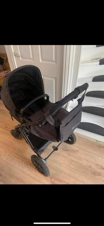 Kinderkraft 3 in 1 wagen met autostoel  beschikbaar voor biedingen