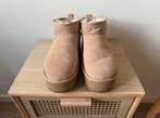 Ugg Classis Mini Maat 39 - Beige, Kleding | Dames, UGG, Beige, Lage of Enkellaarzen, Ophalen of Verzenden