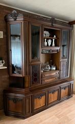 Antiek barok vitrine kast, Ophalen