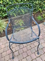 Gratis: twee klassieke gietijzeren tuinstoelen, Tuin en Terras, Tuinstoelen, Ophalen, Gebruikt, Metaal