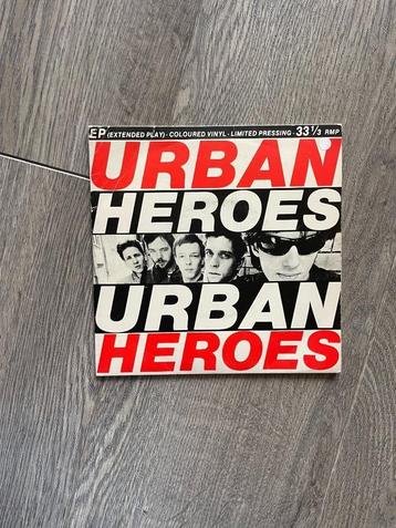 limited ep witte uitvoering Urban Heroes beschikbaar voor biedingen