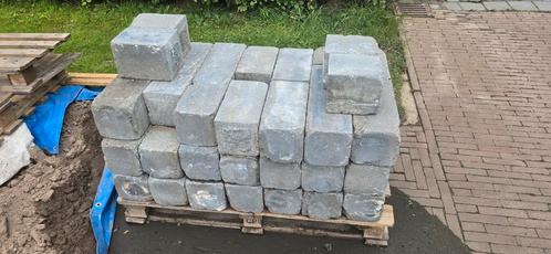 14st Betonbielzen getrommeld, 15x15x60cm, licht grijs, Tuin en Terras, Bielzen en Borders, Gebruikt, Blok, Beton, Minder dan 25 cm