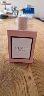 Gucci bloom 100ml, 2x gespoten., Sieraden, Tassen en Uiterlijk, Uiterlijk | Parfum, Ophalen of Verzenden, Zo goed als nieuw