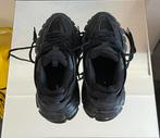 Balenciaga tracks (black), Balenciaga, Zwart, Ophalen of Verzenden, Sneakers of Gympen