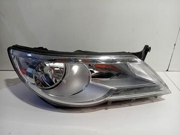 Koplamp rechts Volkswagen Tiguan beschikbaar voor biedingen