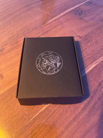 Ajax 125 jaar jubileum magneet en sleutelhanger beschikbaar voor biedingen
