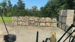 Haardhout te koop.