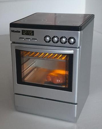 Miniatuur oven/inductiekookplaat Miele met geluid en licht beschikbaar voor biedingen