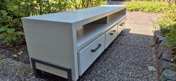 Tv kast
