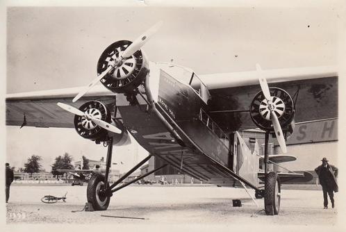 Schiphol  -  K.L.M.   -   foto                =0049=, Verzamelen, Luchtvaart en Vliegtuigspotten, Kaart, Foto of Prent, Ophalen of Verzenden