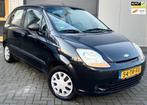 Chevrolet Matiz 0.8 Breeze-AIRCO-NIEUW APK, Auto's, Voorwielaandrijving, Gebruikt, Zwart, Origineel Nederlands