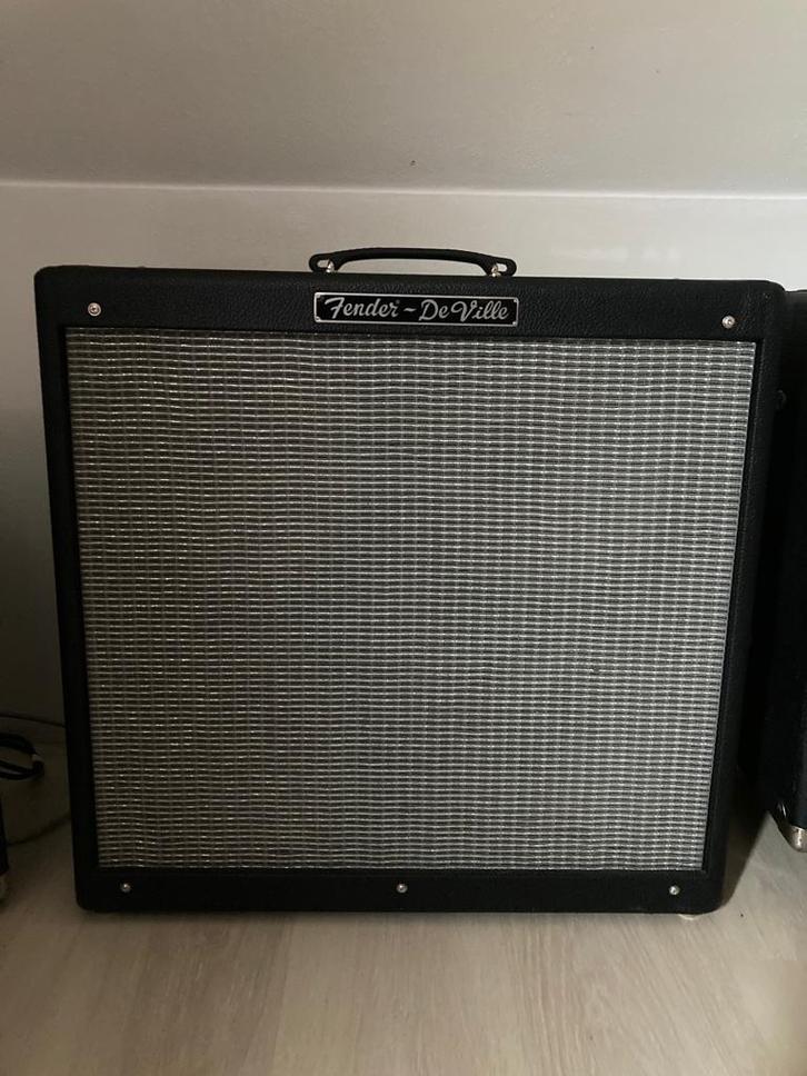 Fender versterker Hotrod Deville 410 combo, Muziek en Instrumenten, Versterkers | Bas en Gitaar, Gebruikt, Gitaar, 50 tot 100 watt