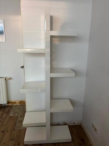 Open boekenkast gebroken wit beschikbaar voor biedingen