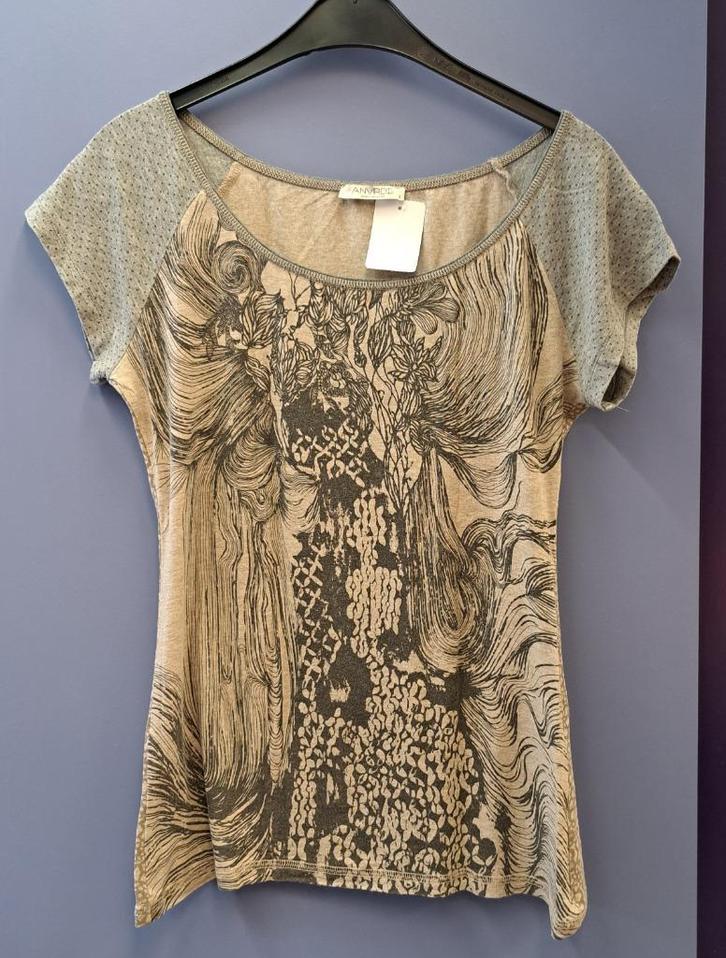 Angels never die shirt grijs + beige stipjes, zacht S 42883, Kleding | Dames, T-shirts, Zo goed als nieuw, Maat 36 (S), Grijs