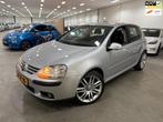 Volkswagen Golf 1.6 Optive 4 / MOOIE UITVOERING / NAVI MULTI, Auto's, Voorwielaandrijving, Gebruikt, 4 cilinders, 620 kg